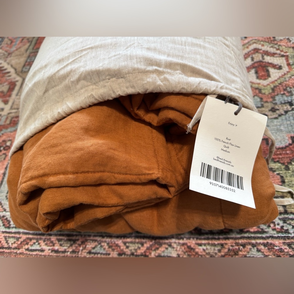Bed Threads 100% French Flax Linen Rust Quilt - Medium - Picture 3 of 5